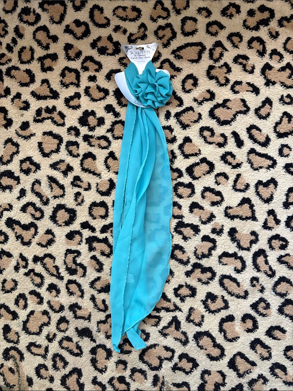 Y2K scarf